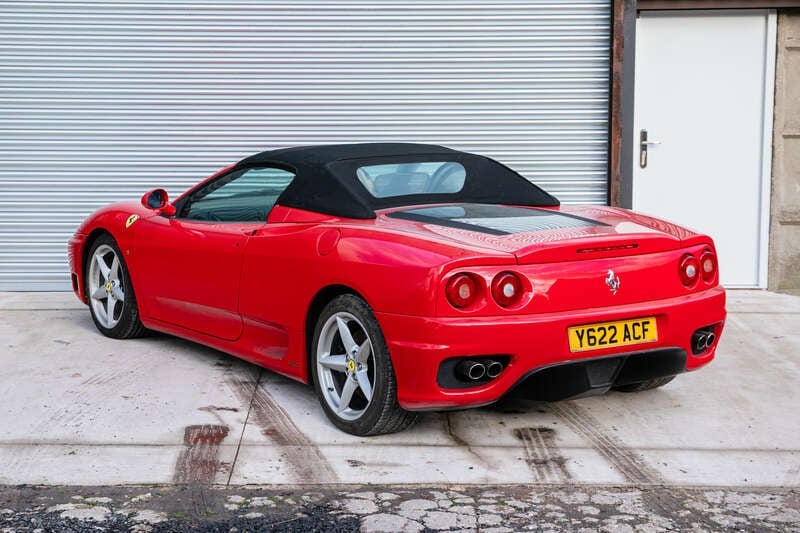 2001-ferrari-360-modena-69392cb5cdf7d